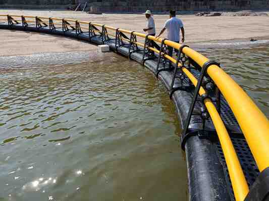 aquaculture fish cages, HDPE fish cages, offshore lake fish cages, custom fish farming cages, factory direct fish cages, anti-wave fish cages, tilapia cages, fish cages for Africa South America