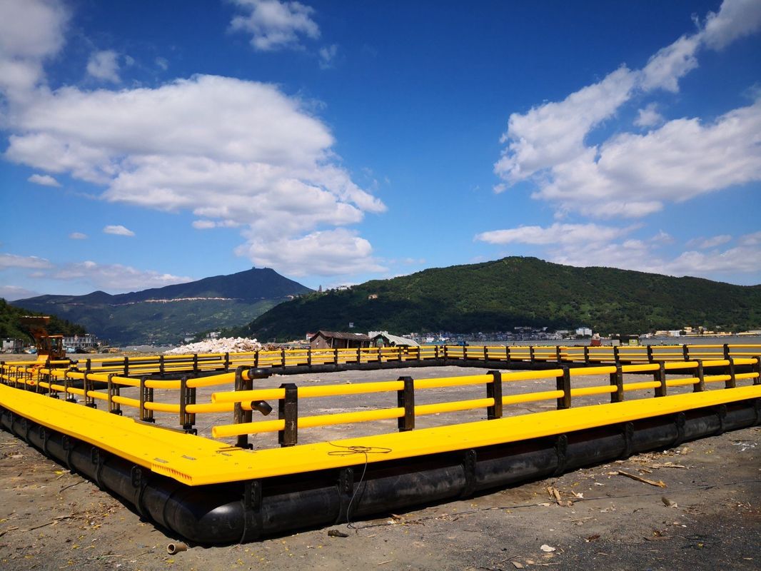 315mm Floating Pipe Square HDPE Fish Cage 4X4m Customized Floating In Lake Or River