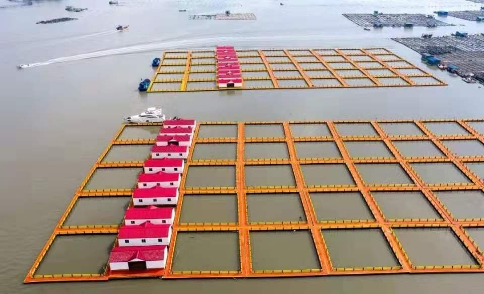 Black and Yellow HDPE Fishing Cage Floating for Farming Machinery Sell Well