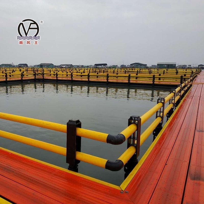 Deep Sea Aquaculture Leisure HDPE Fish Farming Cage Customized In Black And Yellow Color