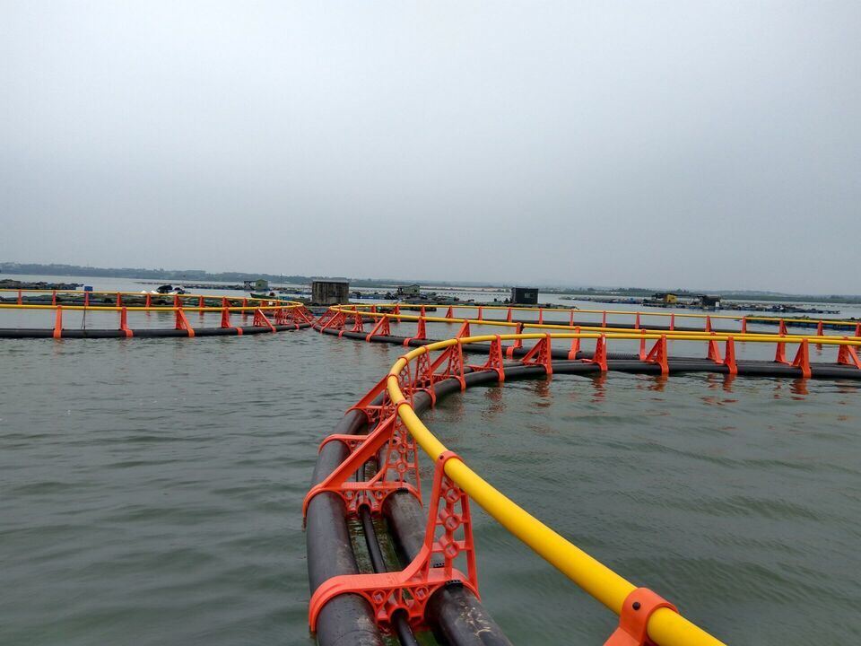 Round HDPE Floating Fish Cage For Lake Reservoir Aquaculture