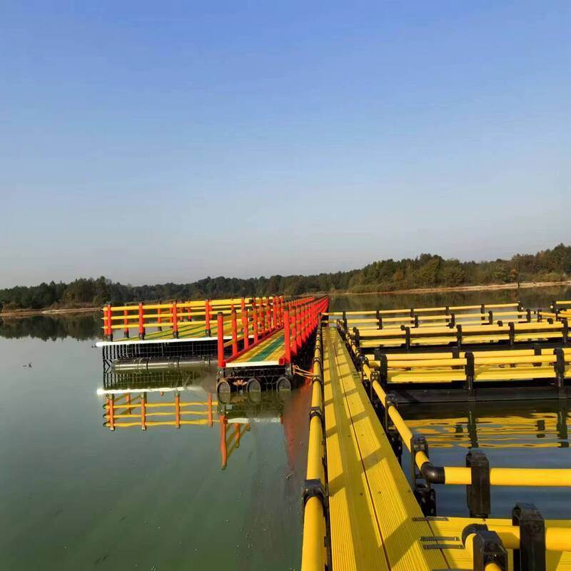 Outdoor Water Leisure Floating Platform Water Sightseeing Walkway