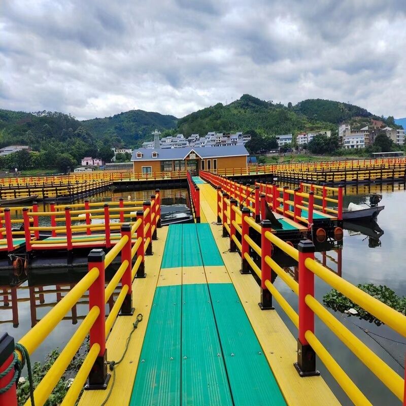 Stable Floating Dock Platform Water Leisure Entertainment Platform