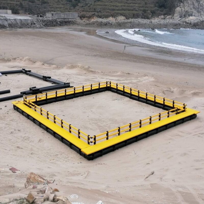 Eco Floating Platform Beside Culture Cages for Rural Water Tourism