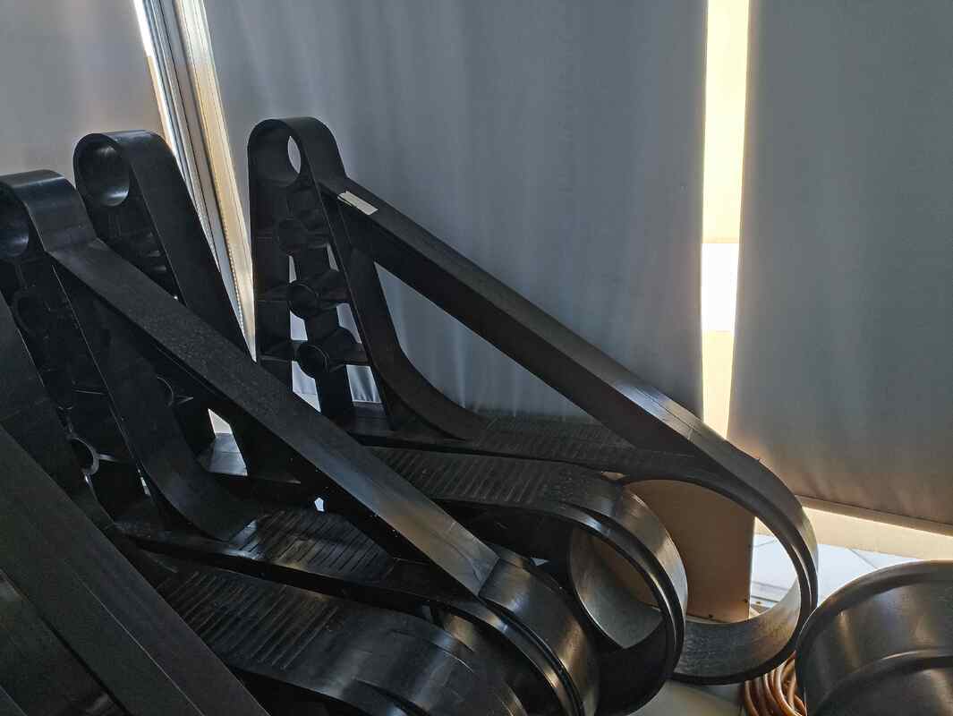 aquaculture fish cages, HDPE fish cages, offshore lake fish cages, custom fish farming cages, factory direct fish cages, anti-wave fish cages, tilapia cages, fish cages for Africa South America