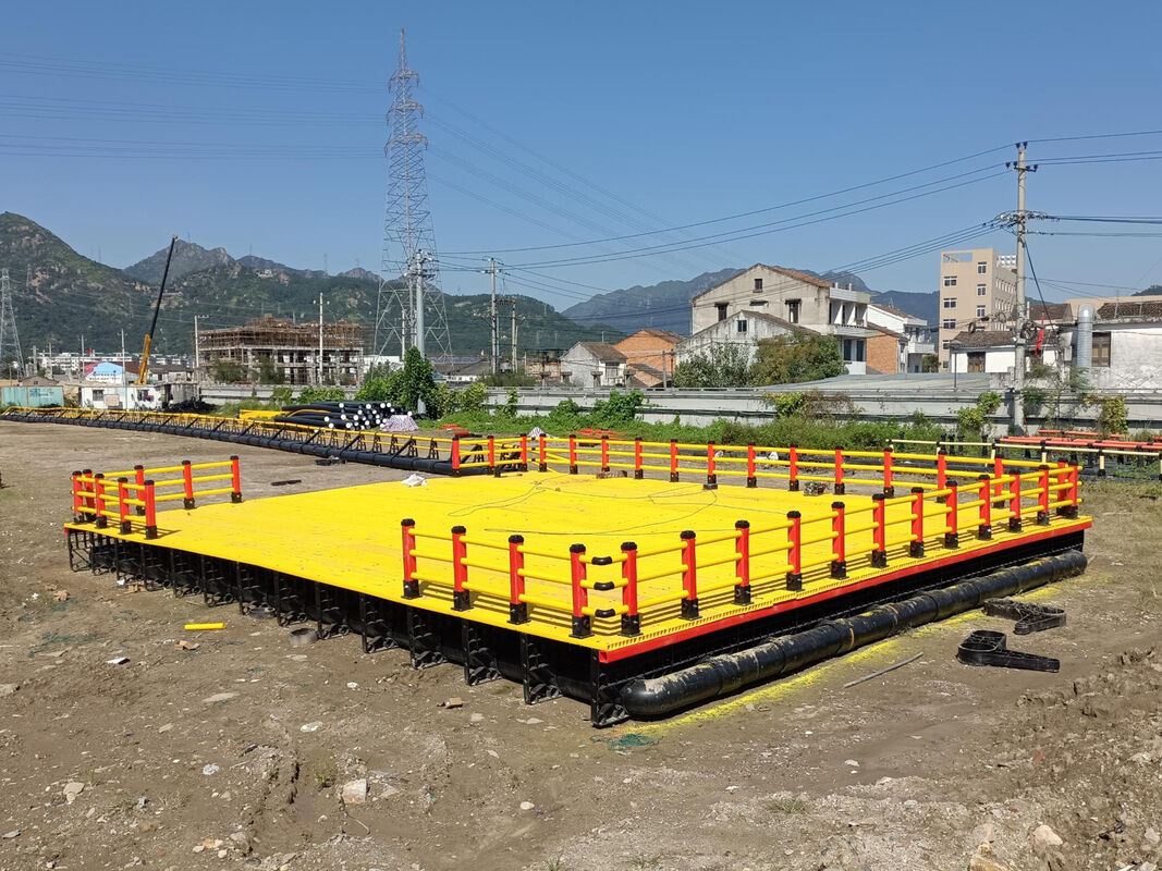 HDPE floating fish cage is designed for aquaculture and recreational fishing