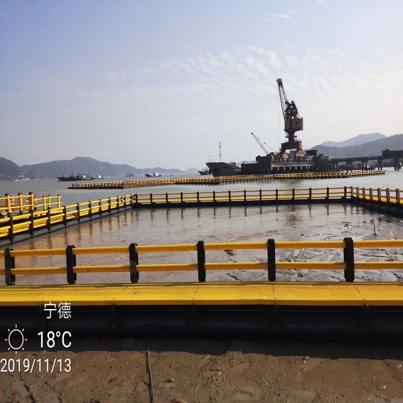 Modular Split-Type Aquaculture Cage with Walkway for Step-by-Step Farm Expansion