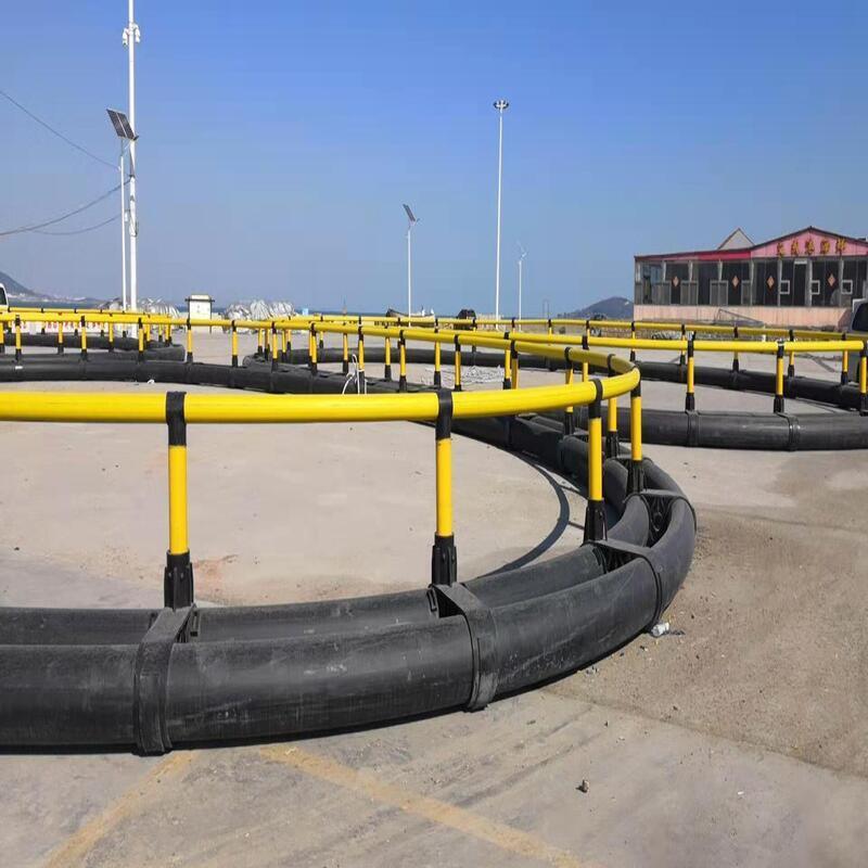 Submersible Typhoon-Resistant Fish Cage