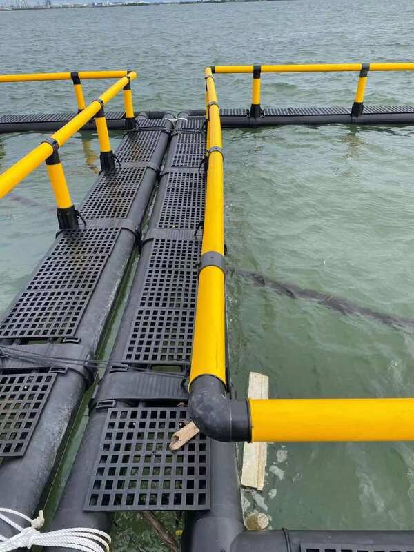 Square HDPE Fish Cage, Floating Aquaculture Net Cage with Multi-Compartment Management System for Multi-Stage Fish Farming