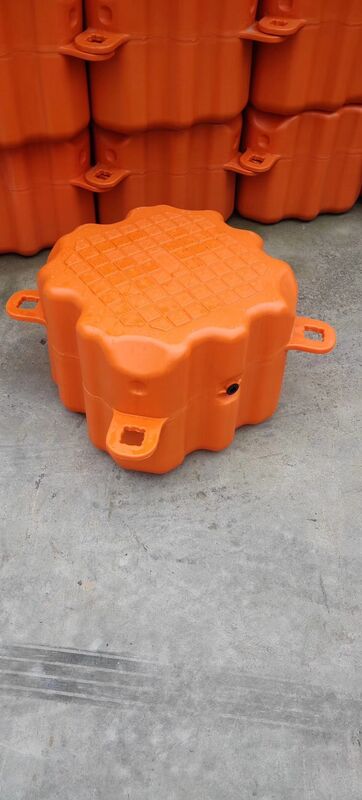 Interlocking Modular Pontoon Blocks for Cost‑Effective HDPE Floating Aquaculture Platform (25‑Year Design Life)