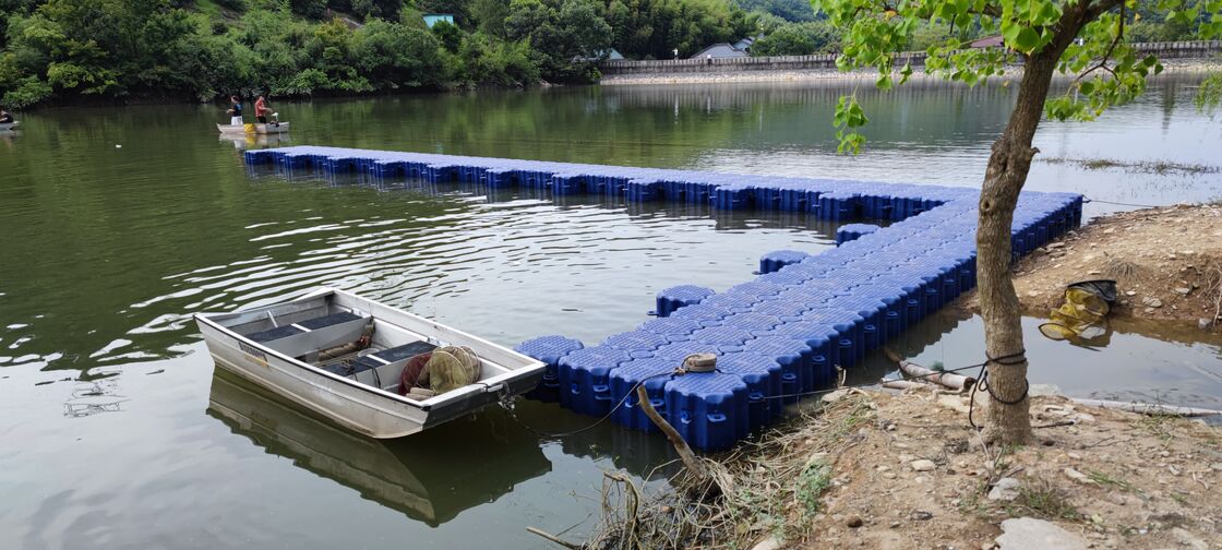 Looking for a better way to build your fish farm in shallow seas, lakes, or reservoirs? Check out our Eco-friendly PE Floating Pontoon Cages