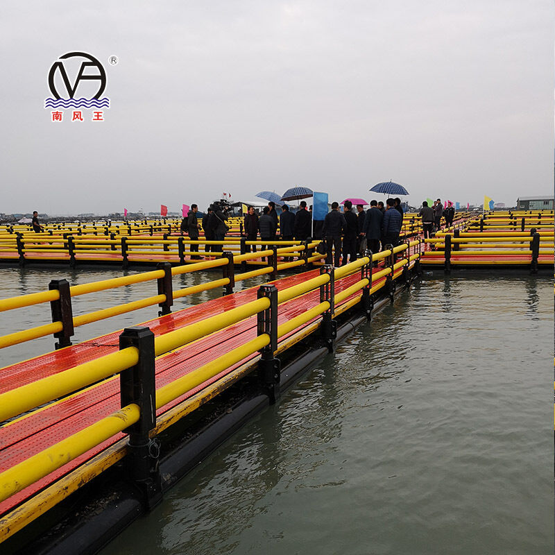 Connected HDPE Fish Cage Group With Floating Walkways, Marine Farming Raft Platform