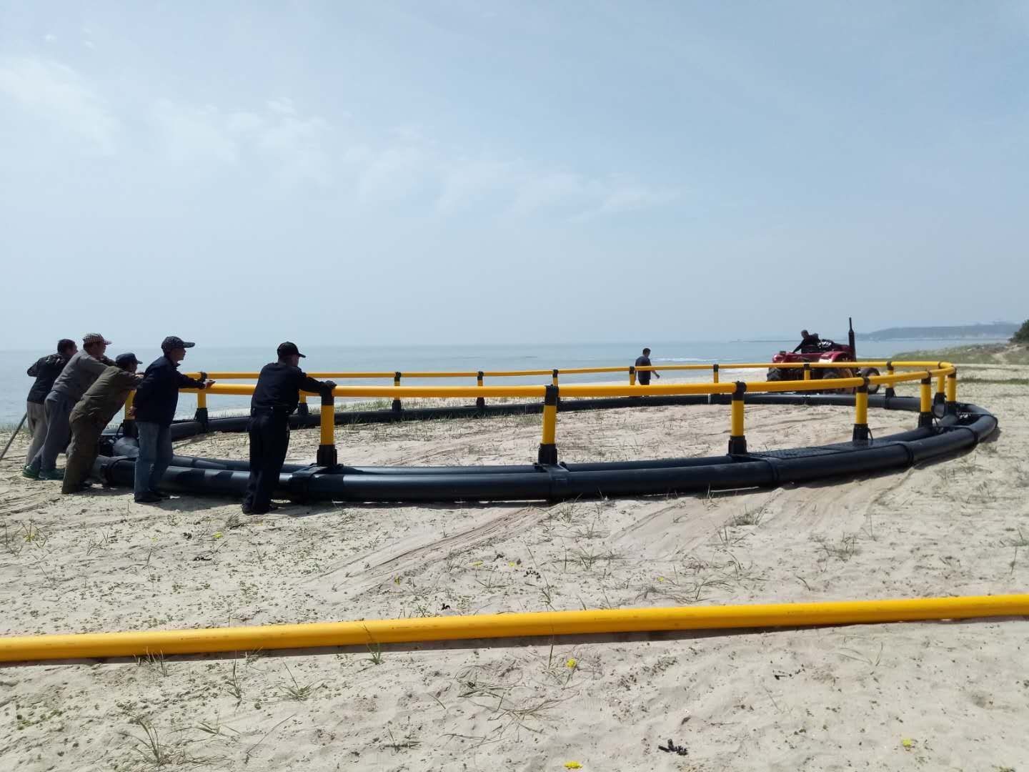 HDPE Circular Floating Net Cage Frame Black And Yellow For Breeding Fish